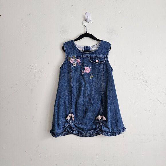 VTG b.t. kids Girls 6X Denim Dress Sleeveless Floral Embroidery Jean Jumper Bows - Picture 2 of 9